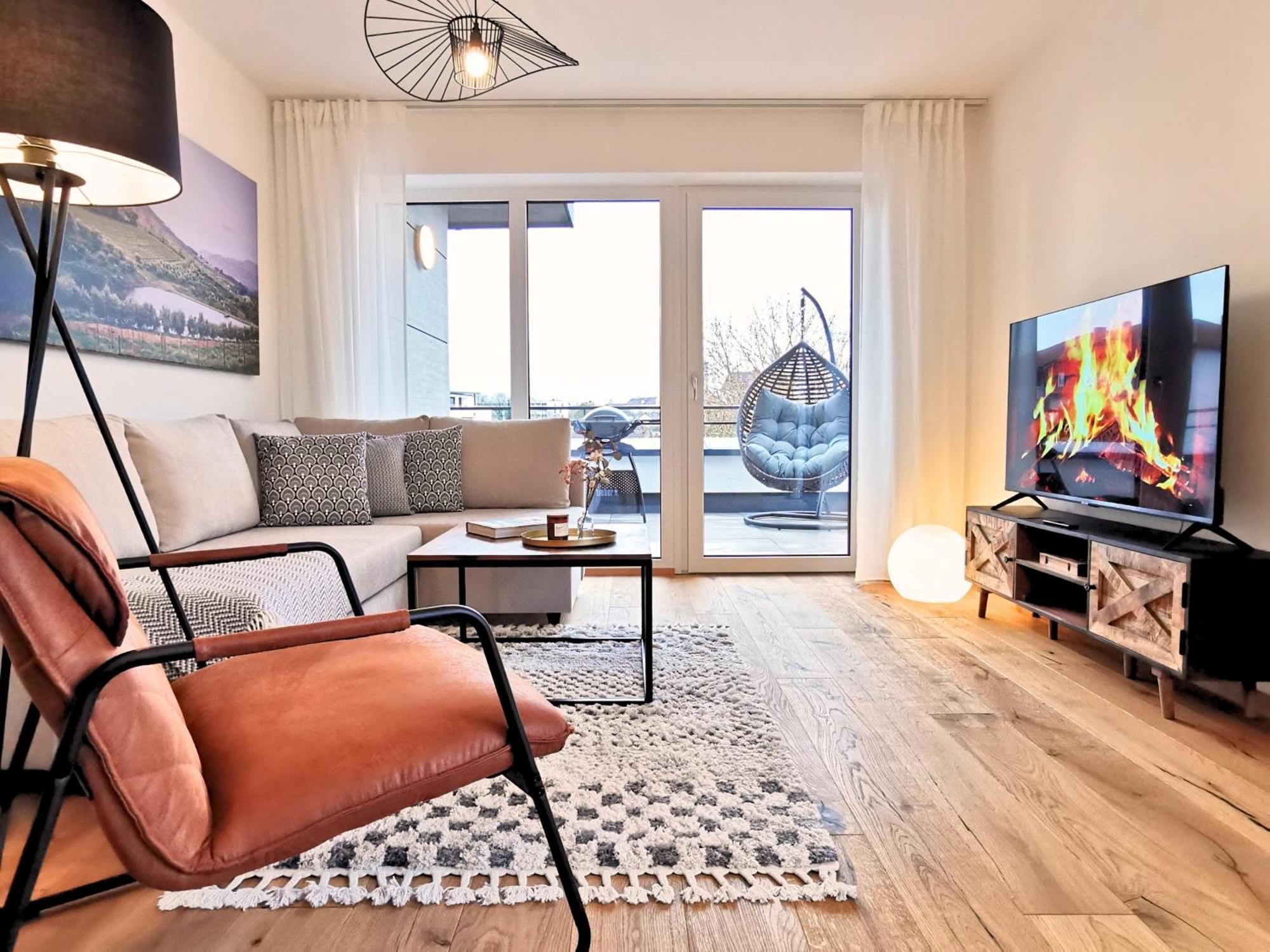 Fynbos Penthouse Deluxe, Balkon, Parkplatz Straubing Exterior foto